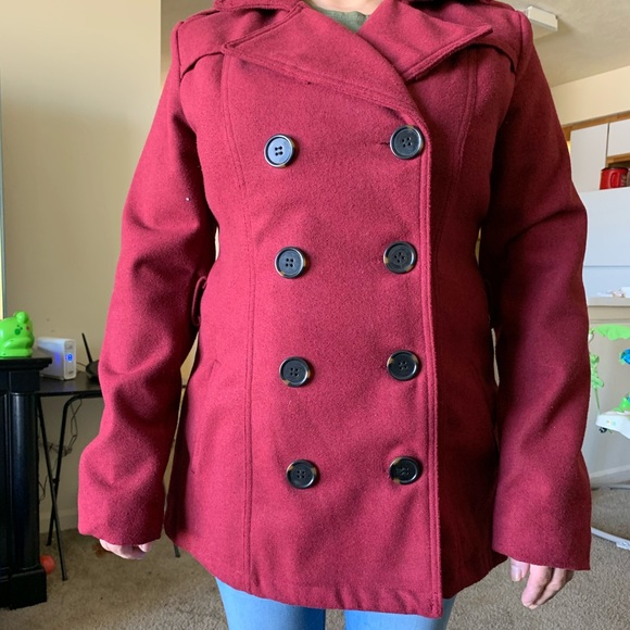 Jackets & Blazers - Coat size Large, color wine